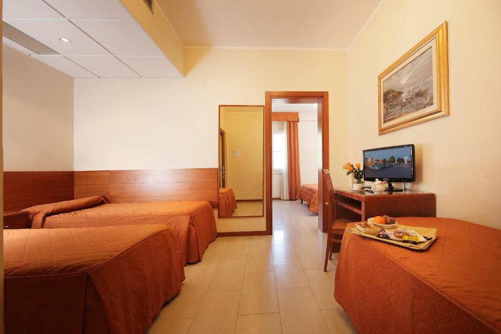 Hotel Michelangelo Terranuova Bracciolini Zimmer foto